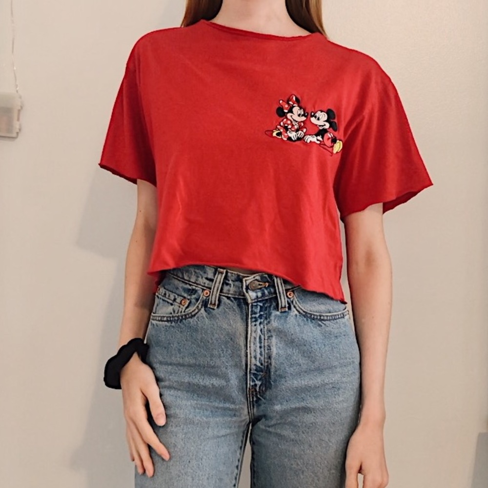 (SOLD) MICKEY MOUSE CROP TEE